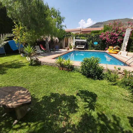 Charming In With Mountain View And Private Pool Villa